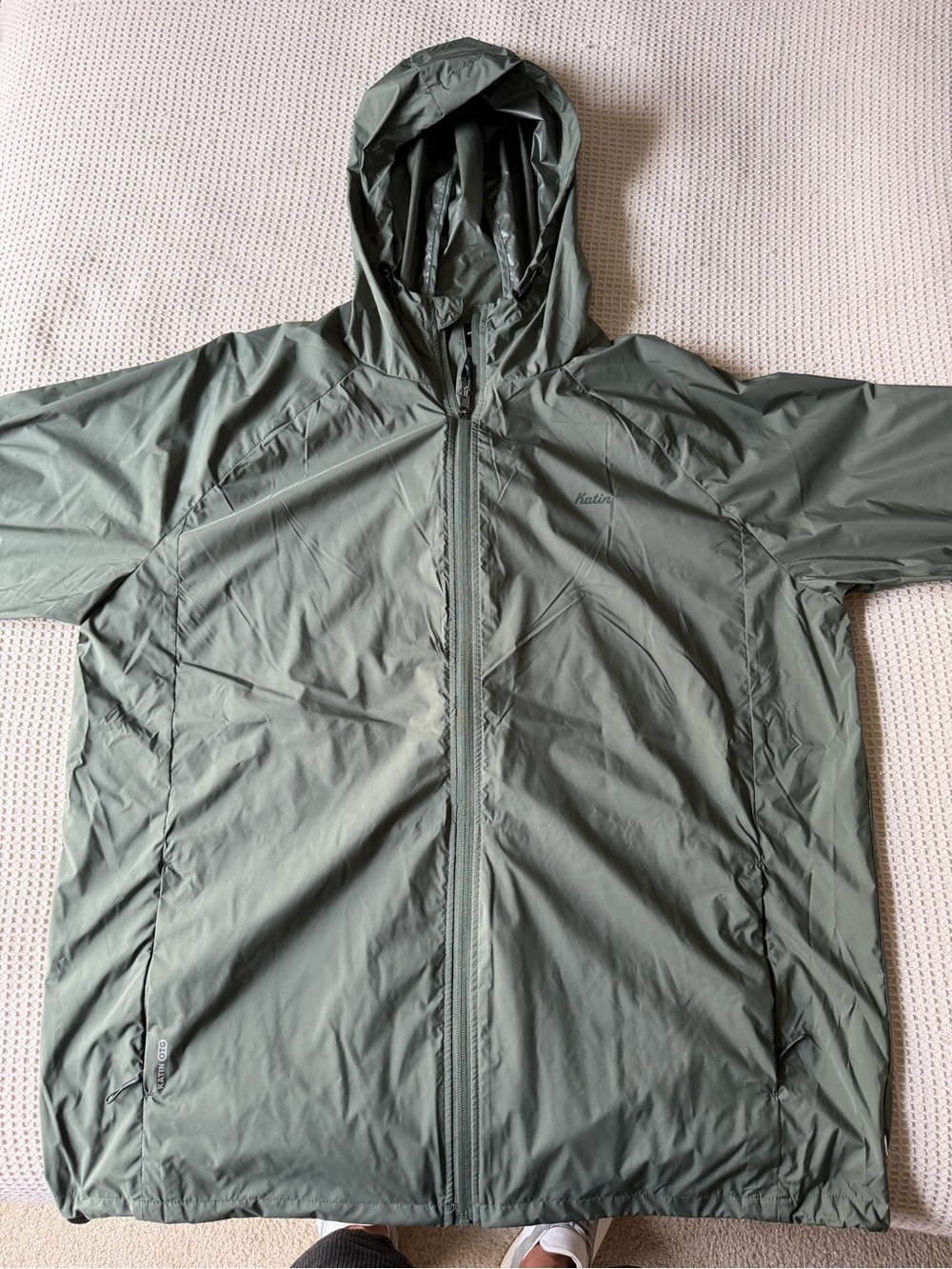 Katin Men's OTG Shadow Hooded Raincoat in Olive - NWOT